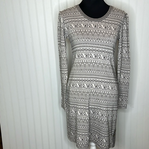 Kavu Dresses & Skirts - Kavu Long Sleeve Fitted Dress Size XS